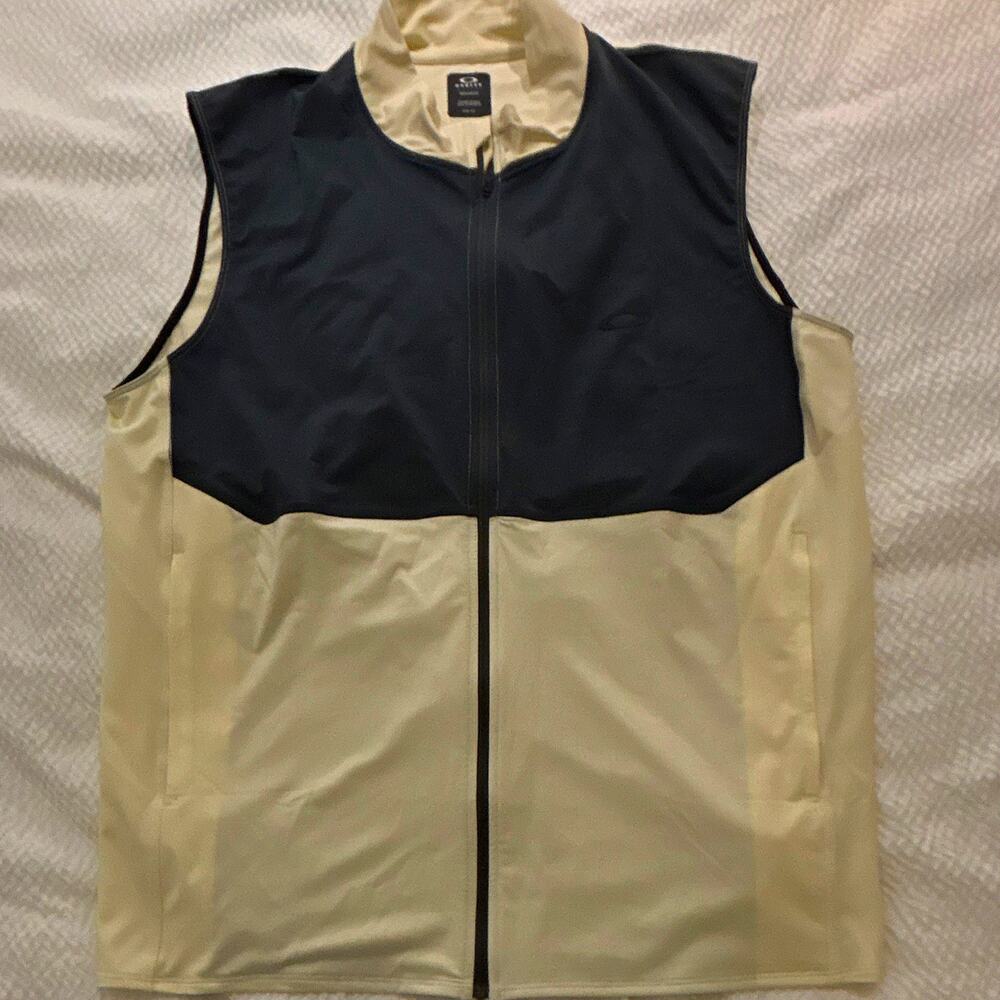 Oakley colorblock full zip vest stand-up collar beige black men's M regular fit